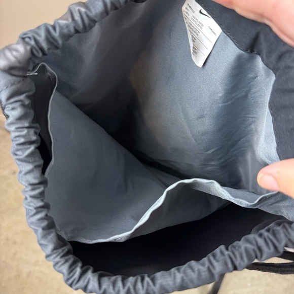 Nike Unisex Black Brasilia Just Do It Training Drawstring Gym Sack Backpack - Picture 6 of 8